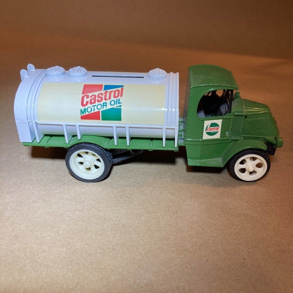 Ertl Metal 1926 Mack Bulldog Castrol Motor Oil Delivery Truck Bank Semi W/ Key - Picture 1 of 4
